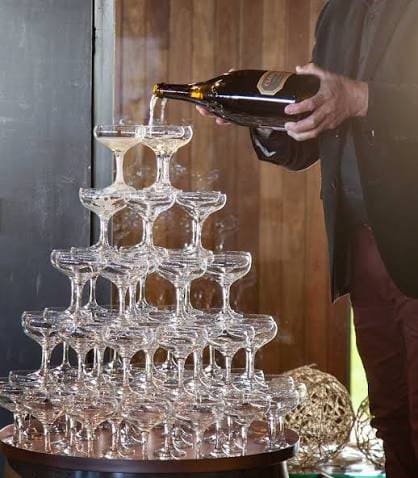 Champagne tower 2.1
